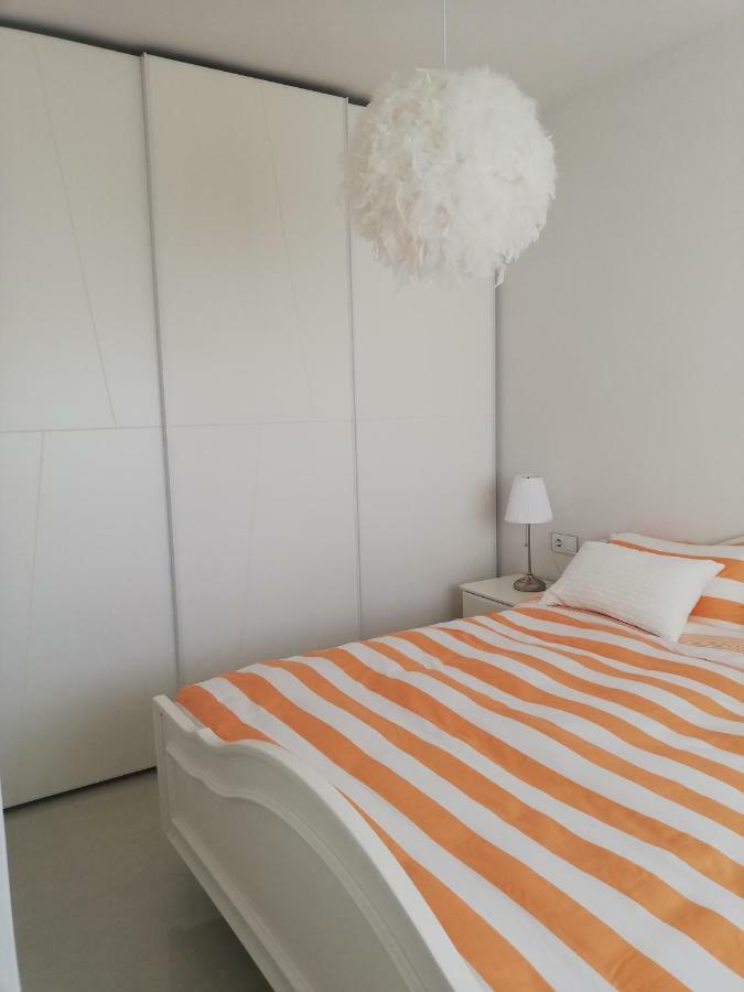 Amay 880 Nr 38 Torrevieja Zewnętrze zdjęcie